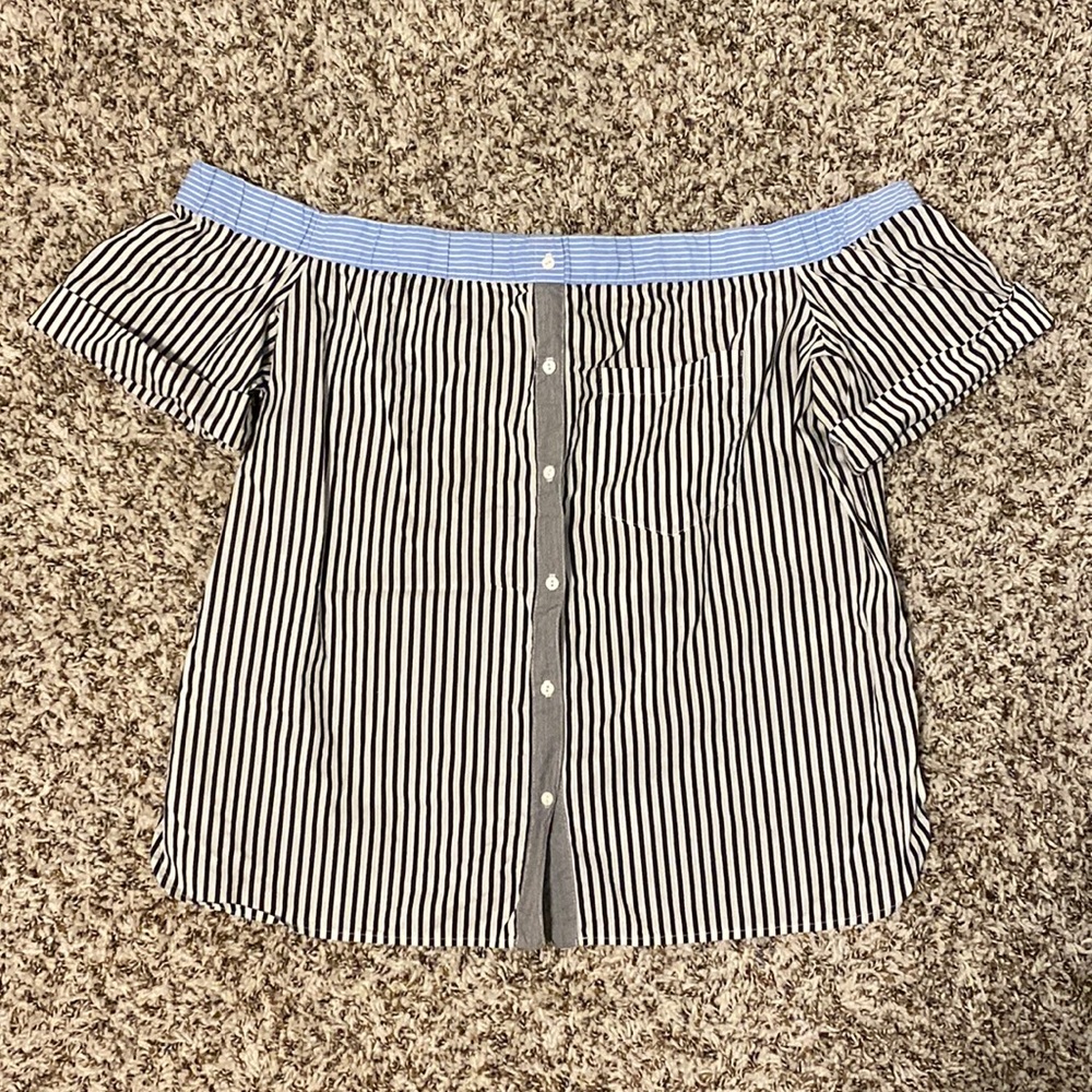 Bebe off the shoulder striped button blouse blue black white size large
